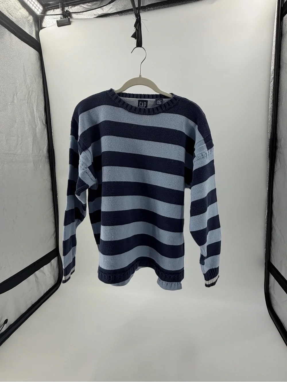 GAP Men's Navy and Light Blue Horizontal Stripe Crewneck Sweater VTG